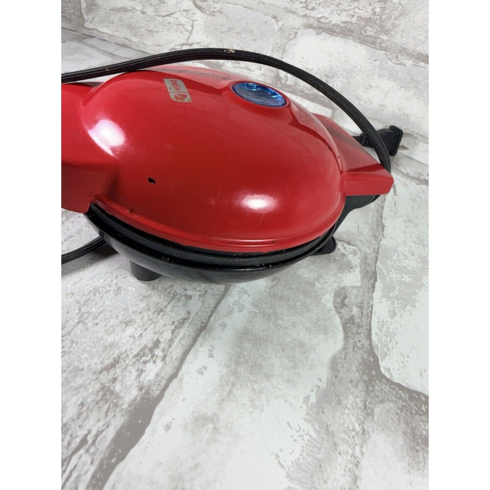 Dash Mini Waffle Maker - Picture 3 of 3